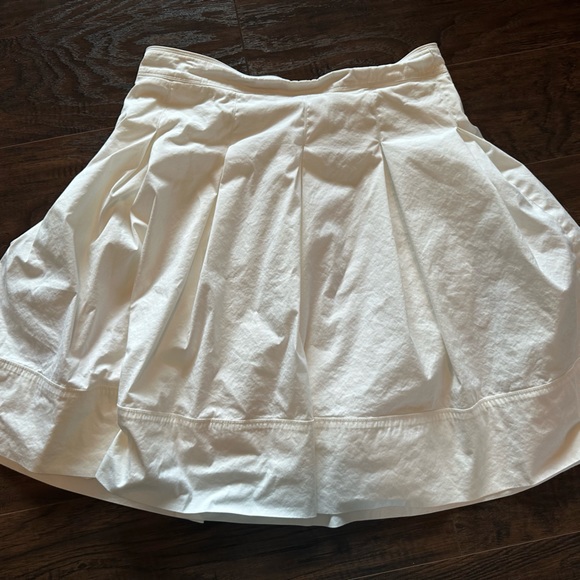 Burberry London White Pleated Cotton Womens Skirt - Picture 3 of 7